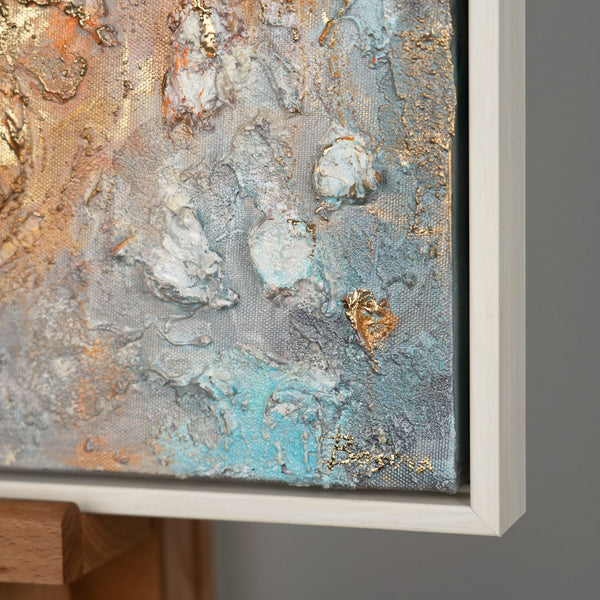 Gemälde "Königliche Einhörner" märchenhaftes Triptychon in einer goldenen Pastellpalette